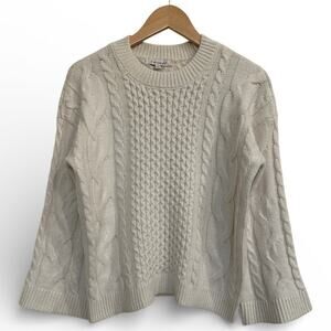 Francesca’s Cream Cable Knit Sweater Women’s Small NWT Cozy Soft